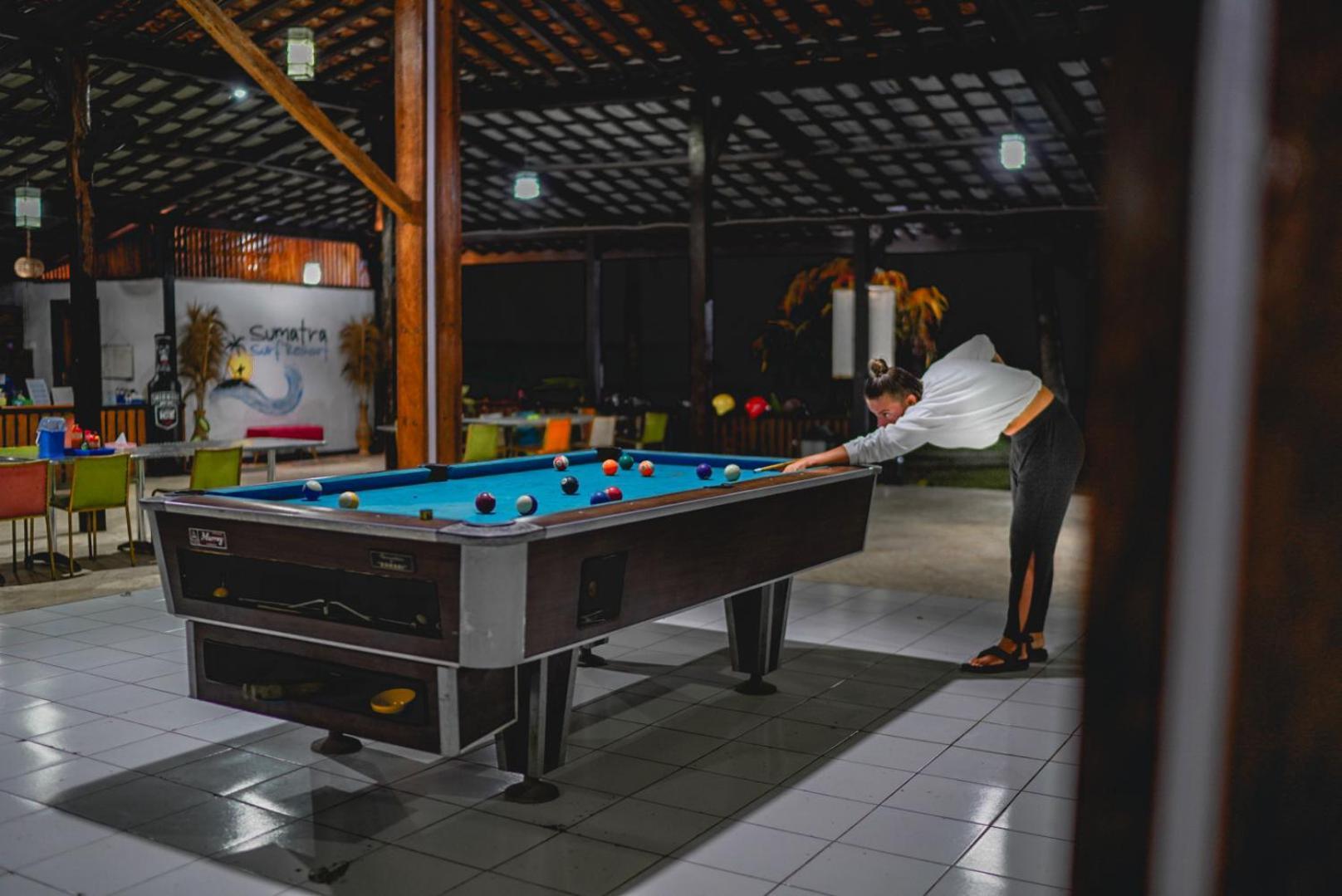 Sumatra Surf Resort Biha Eksteriør billede