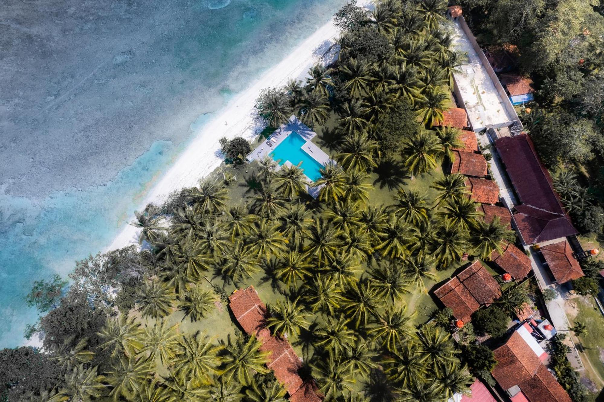 Sumatra Surf Resort Biha Eksteriør billede