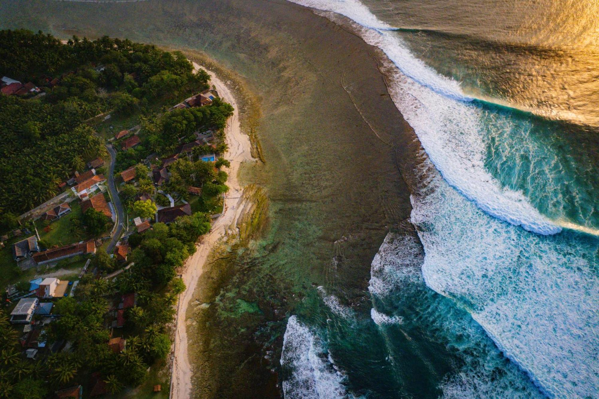 Sumatra Surf Resort Biha Eksteriør billede